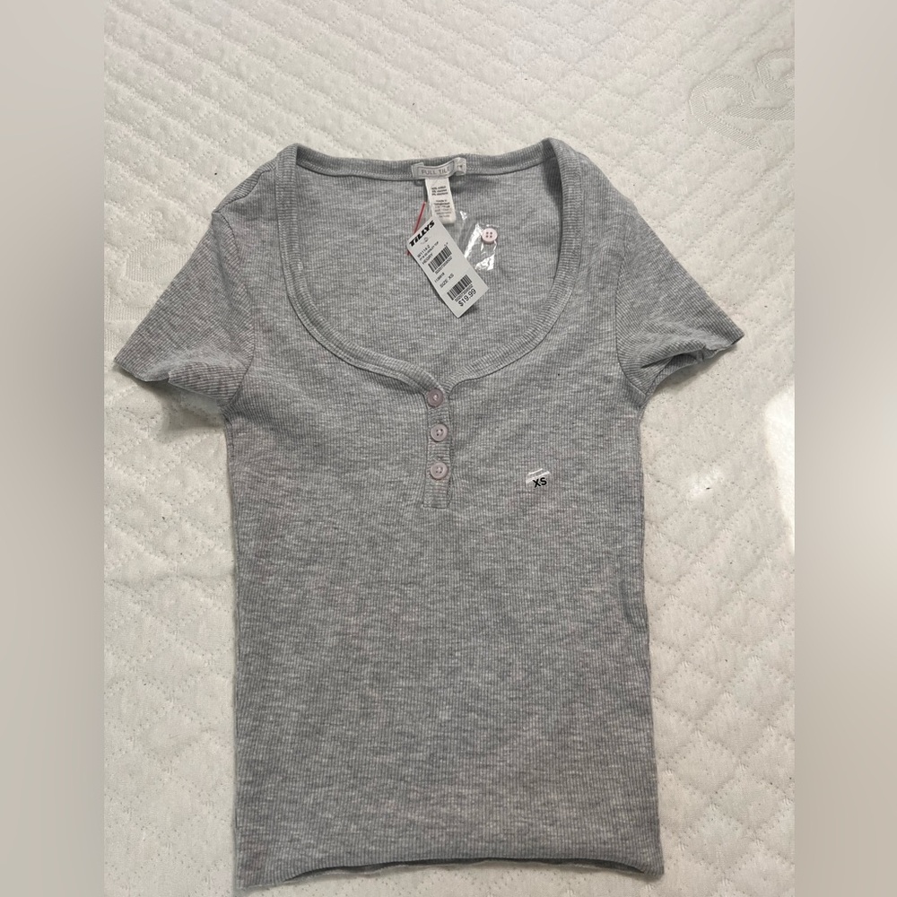 Full Tilt Heather Gray Buttoned Tee